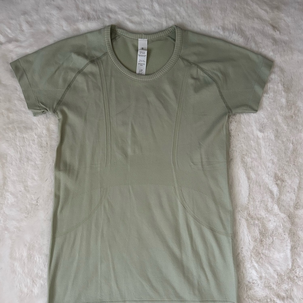 Green Short Sleeve Athletic Top